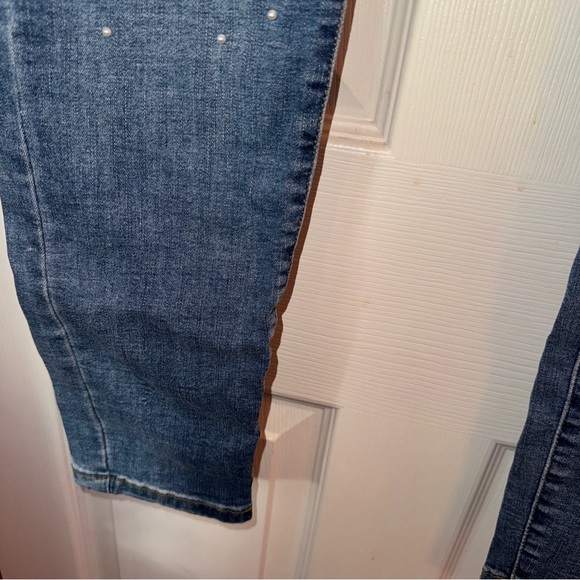 Vocal Distressed Pearl Embellished Skinny Jeans - Picture 8 of 8